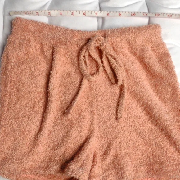 Women's Small peach colored 2 piece Cardigan and shorts set - Picture 6 of 11